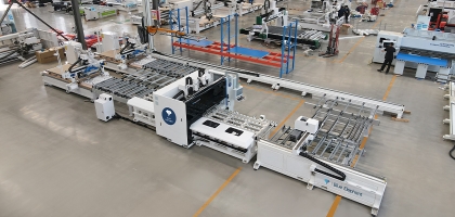 一臺設備就是一條線！板式家具一拖二貼標鉆切生產連線