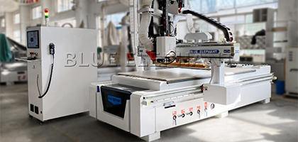 新型無孔工藝開料機有什么獨特之處？